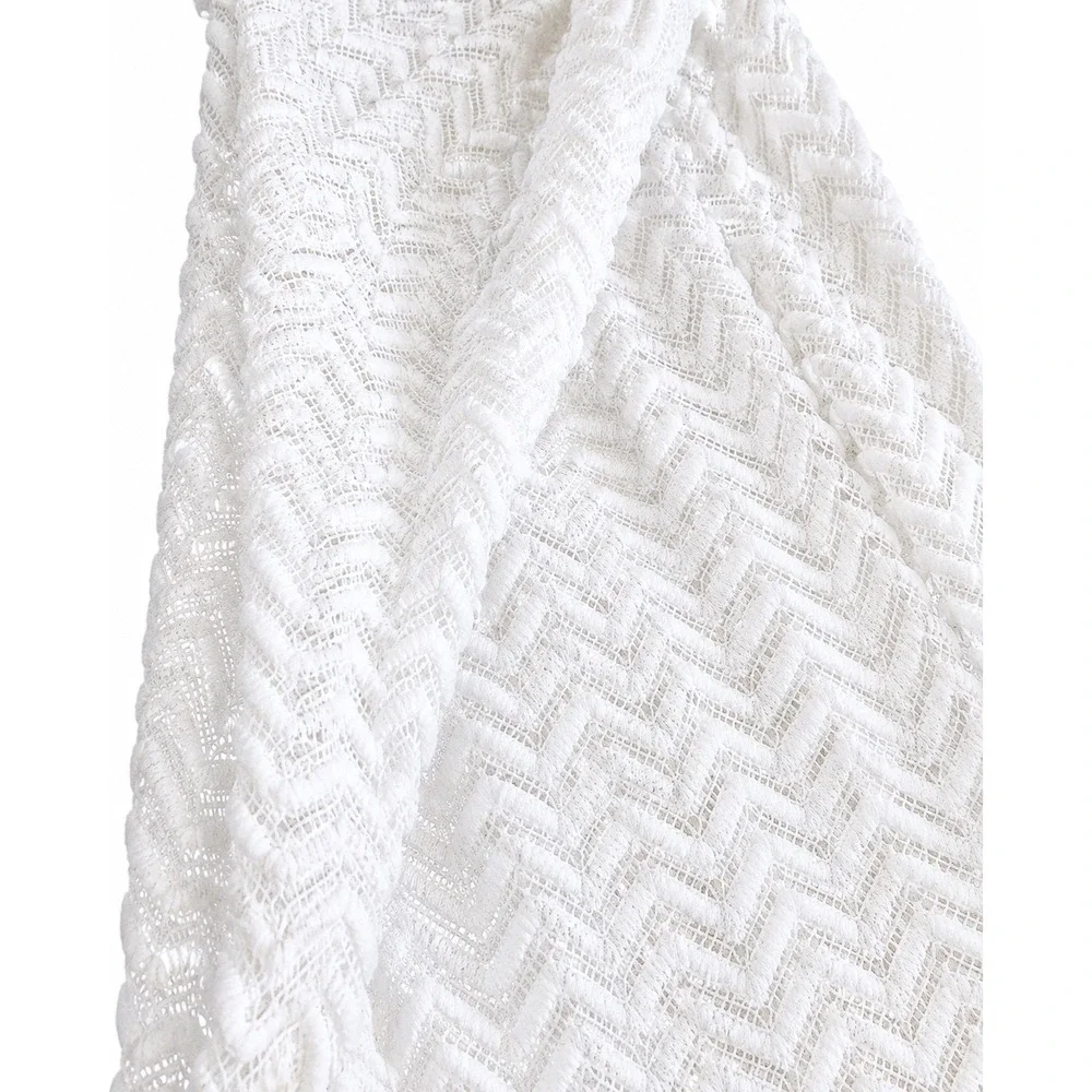 Madden NYC Lace Dress Women Small White Excellent Chevron Halter Wrap Skirt